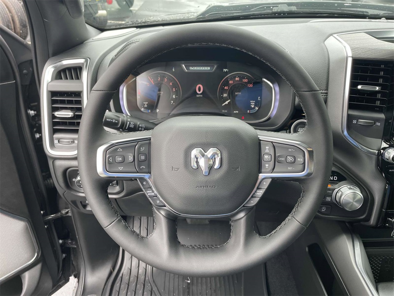 2026 Ram 1500 Laramie photo 27