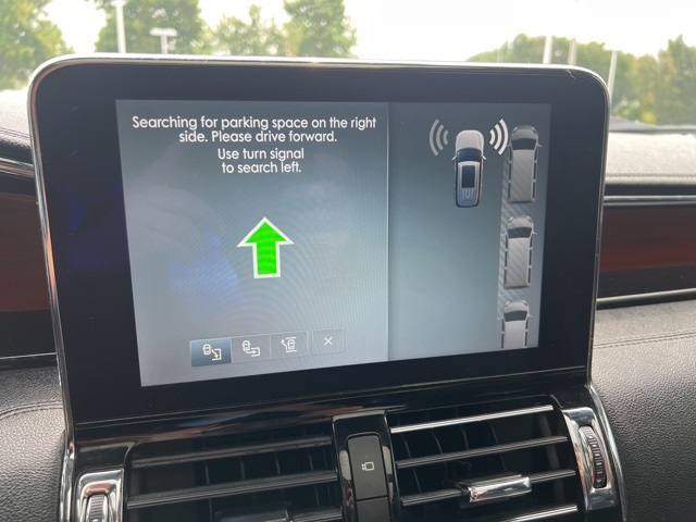 2020 Lincoln Navigator Reserve photo 26