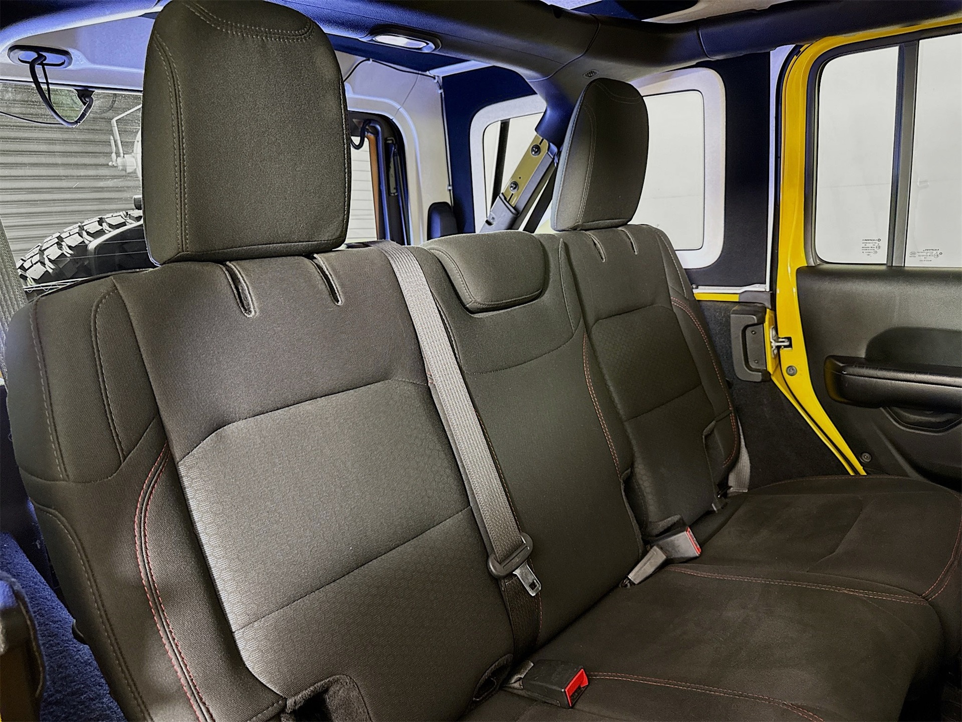 2019 Jeep Wrangler Unlimited Rubicon photo 18