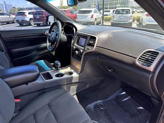 2014 Jeep Grand Cherokee Altitude photo 18