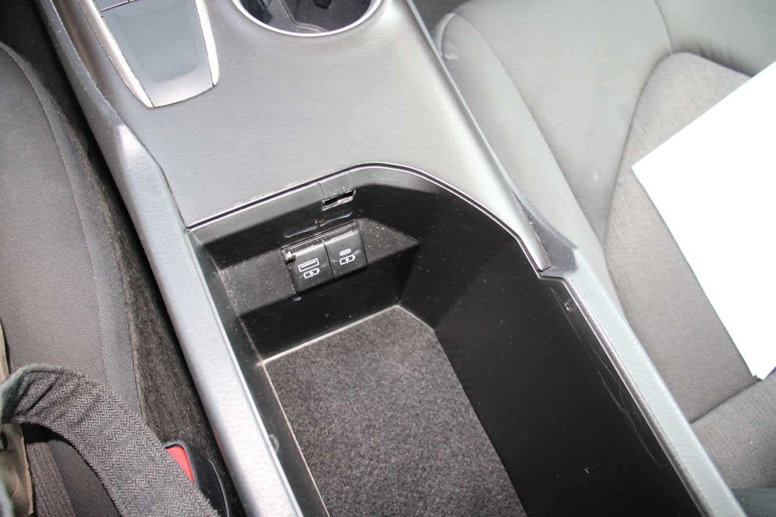 2023 Toyota Camry LE photo 30
