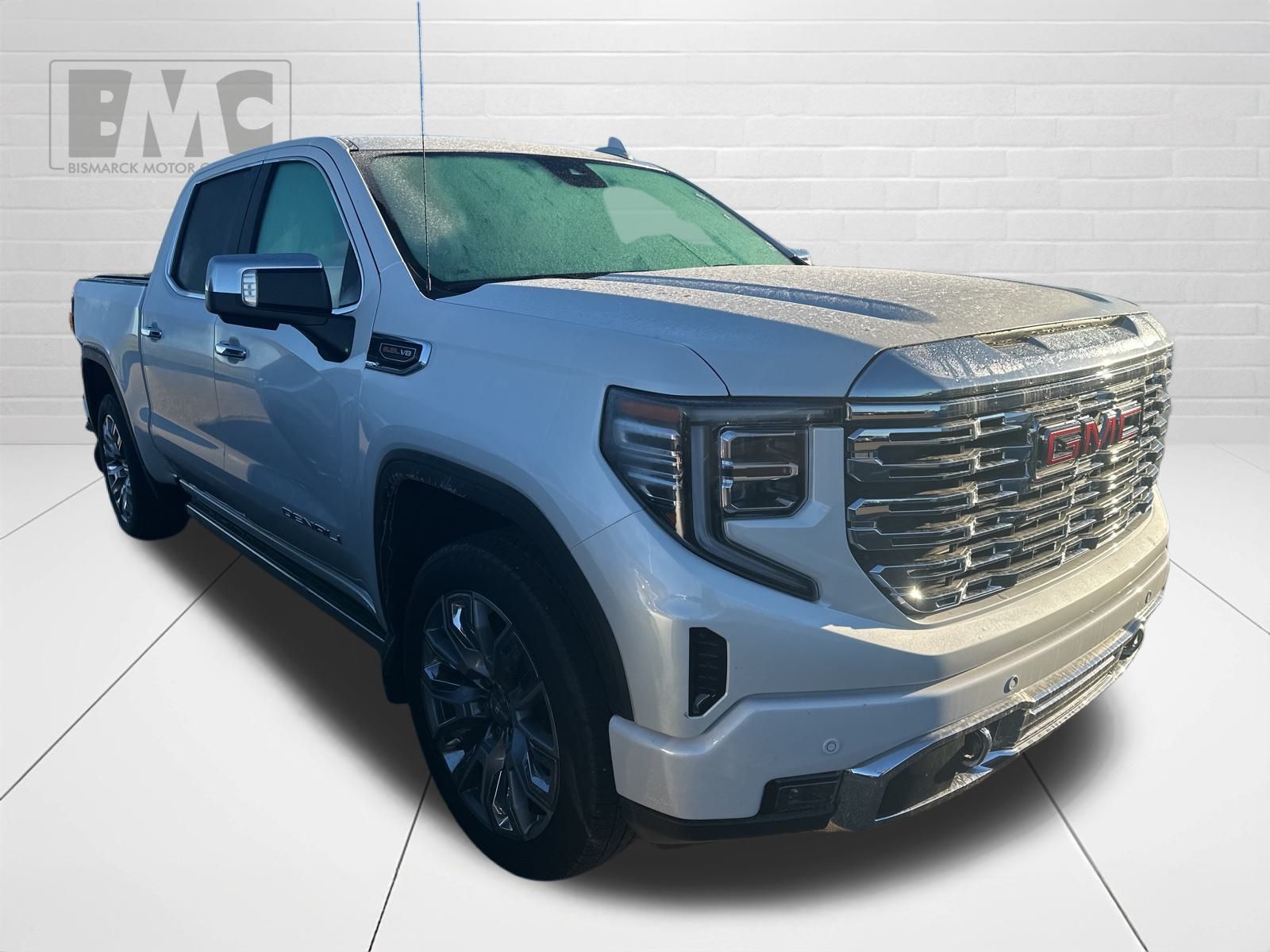 2024 Gmc Sierra 1500 Denali photo 2