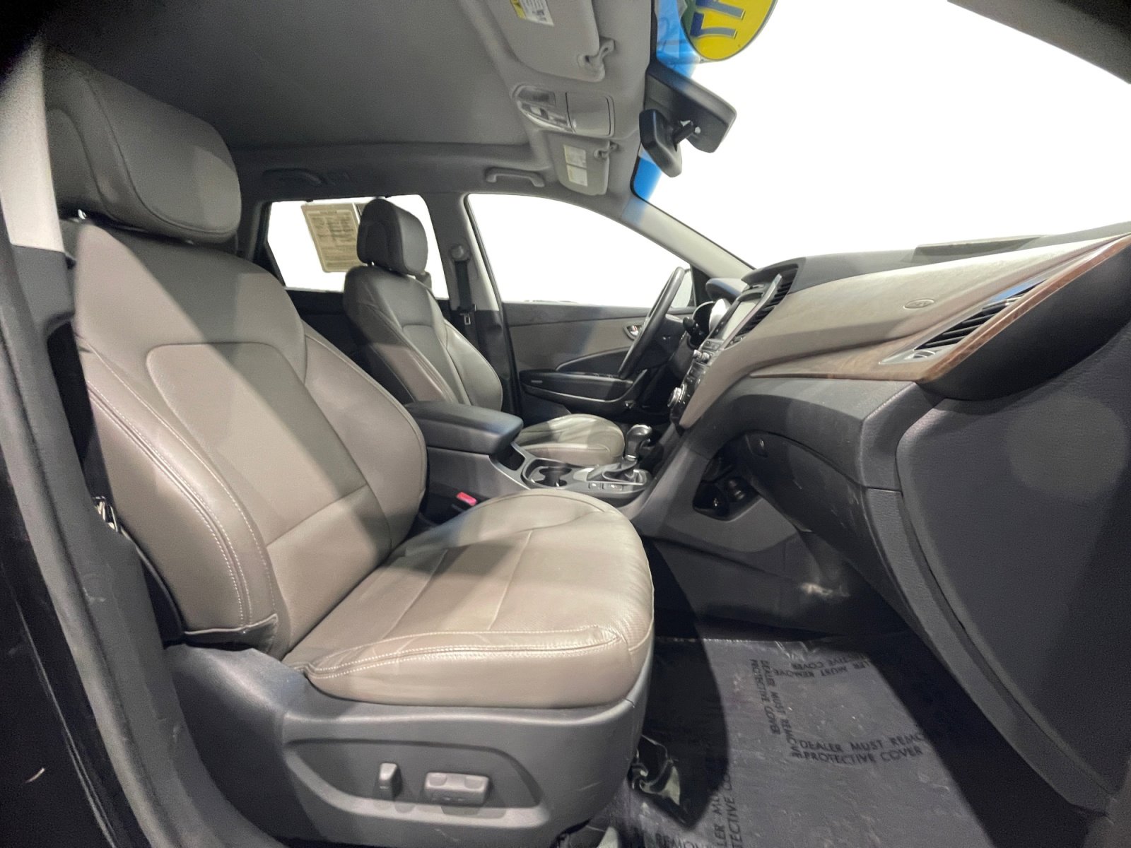 Used 2017 Hyundai Santa Fe Limited Ultimate with VIN KM8SRDHF6HU255881 for sale in Kansas City