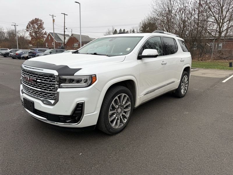 2023 Gmc Acadia Denali photo 3