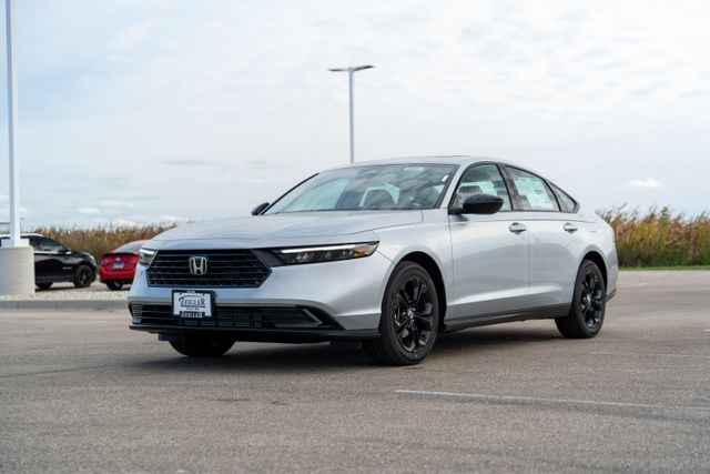2025 Honda Accord SE photo 3
