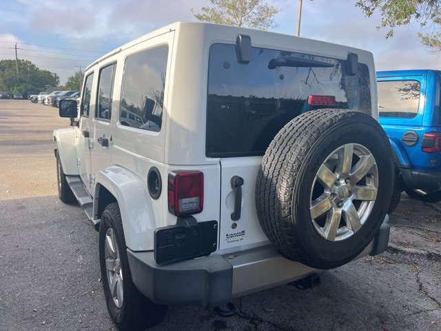 2017 Jeep Wrangler Unlimited Sahara photo 5