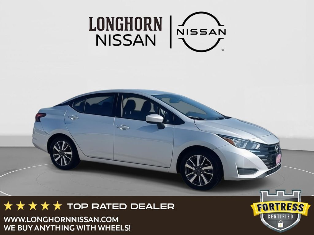 2023 Nissan Versa Sedan SV's photo