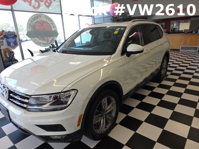 2021 Volkswagen Tiguan SEL's photo