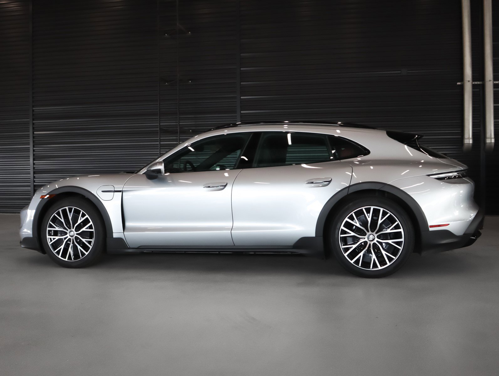 Certified 2022 Porsche Taycan Base with VIN WP0BA2Y18NSA67409 for sale in Ontario, CA