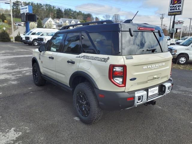 2025 Ford Bronco Sport Badlands photo 3