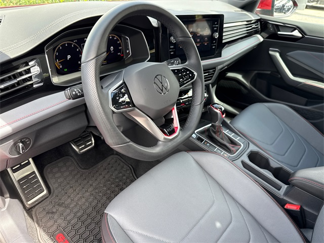 2025 Volkswagen Jetta GLI 2.0T Autobahn photo 27