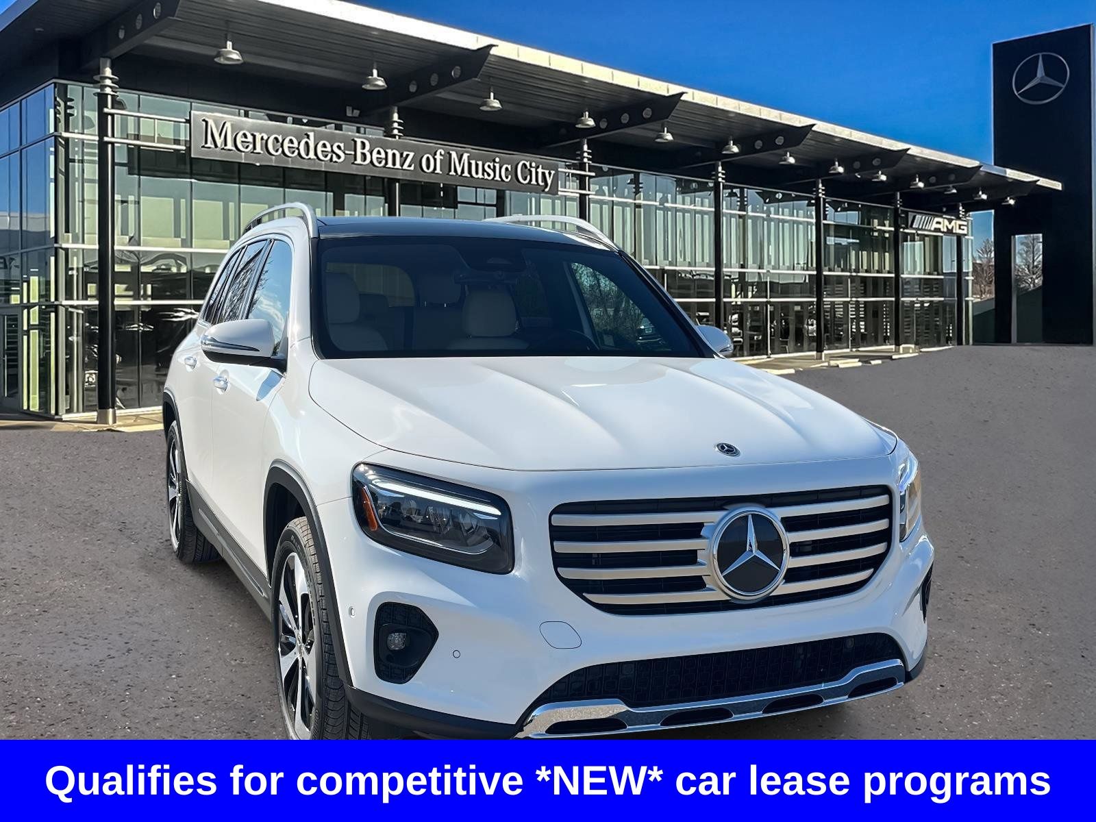 2025 Mercedes-Benz GLB Base's photo