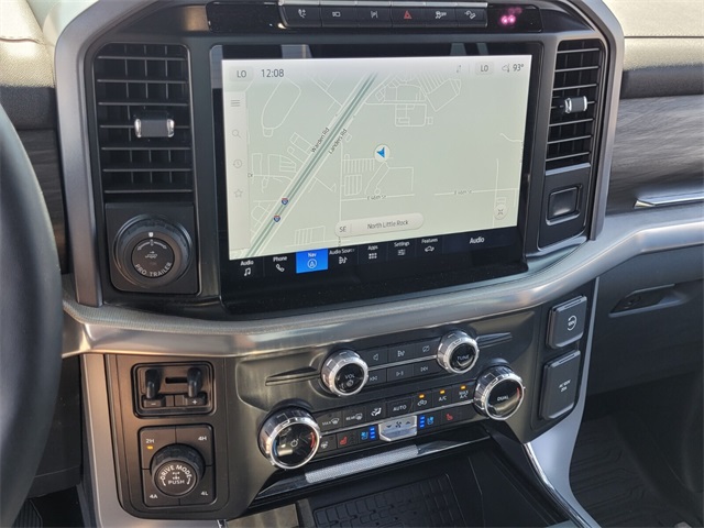 2024 Ford F-150 Lariat photo 17