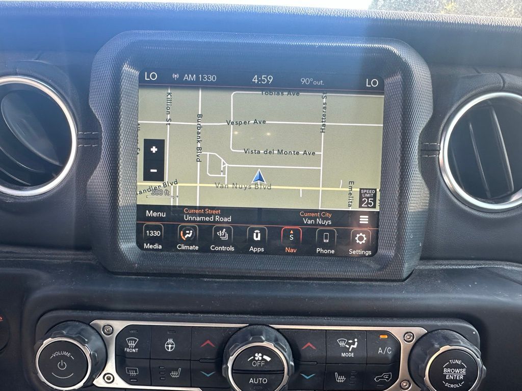 2021 Jeep Wrangler Unlimited Sahara 4xe photo 7