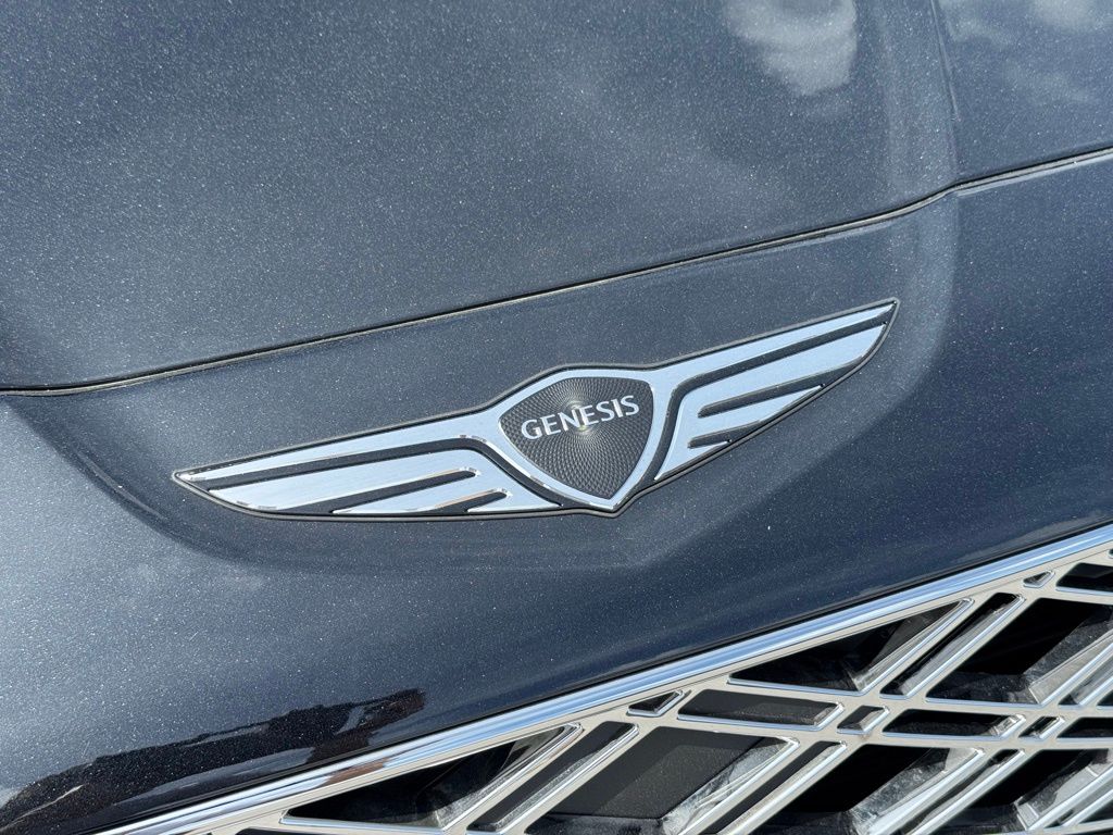 2025 Genesis GV80 2.5T AWD photo 7