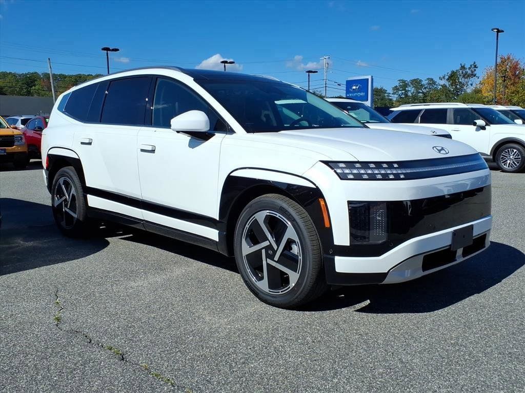 2026 Hyundai Ioniq Limited photo 4