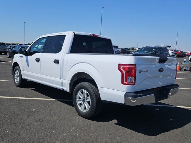 2017 Ford F-150 XLT photo 2
