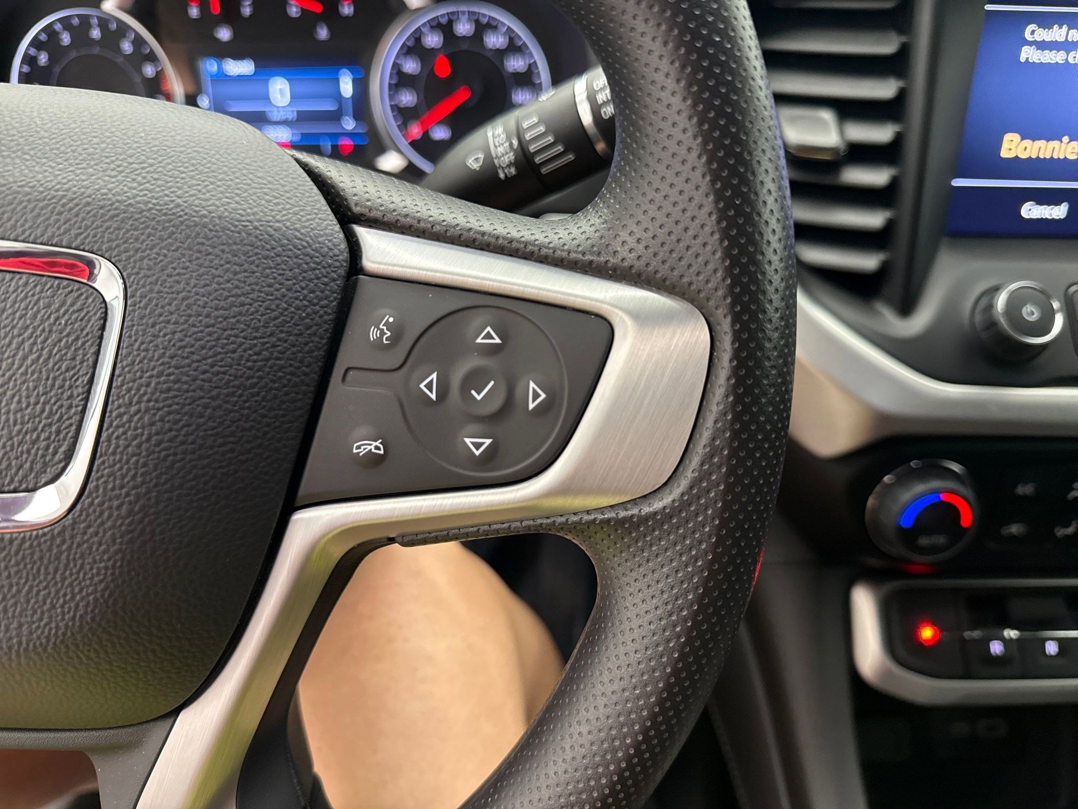 2023 Gmc Acadia SLE photo 35