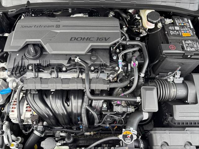 2025 Kia K4 GT-Line photo 22