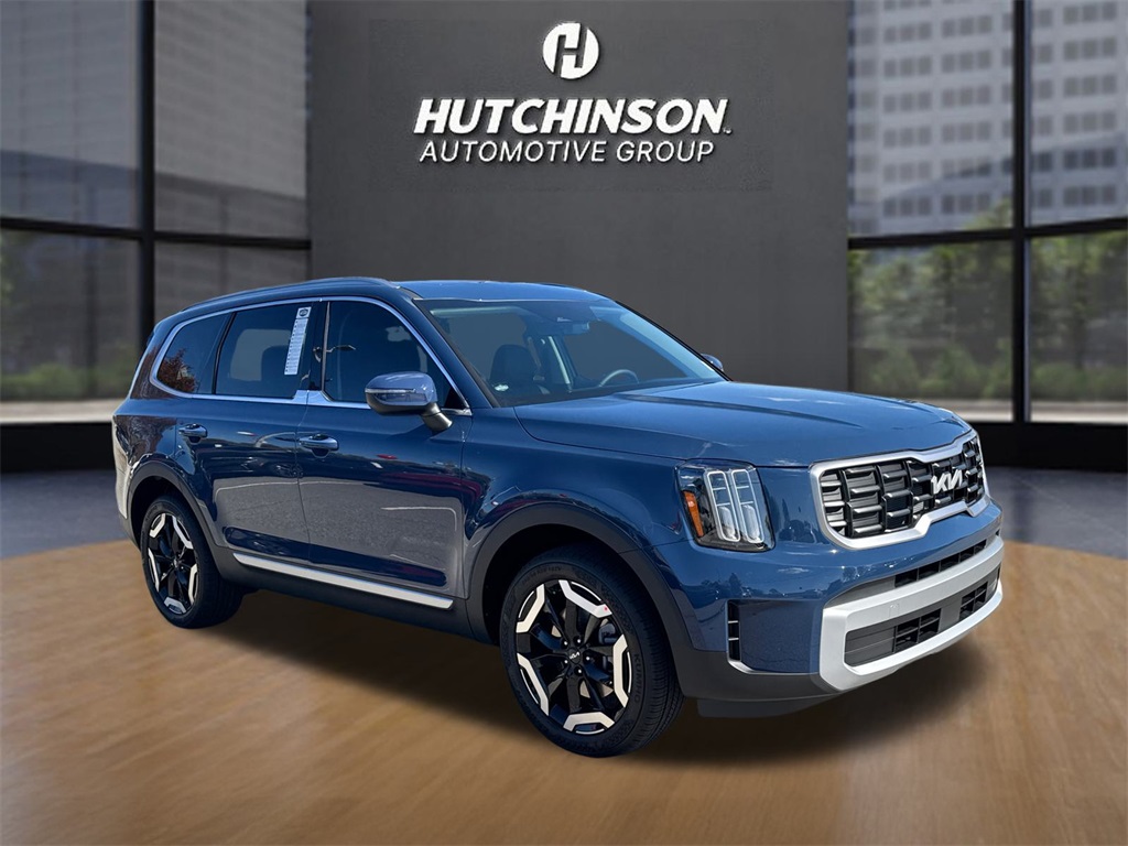 2025 Kia Telluride S's photo