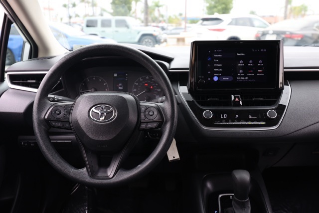 2024 Toyota Corolla LE photo 18