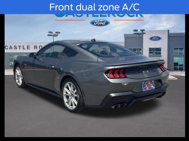 2025 Ford Mustang GT Premium photo 3