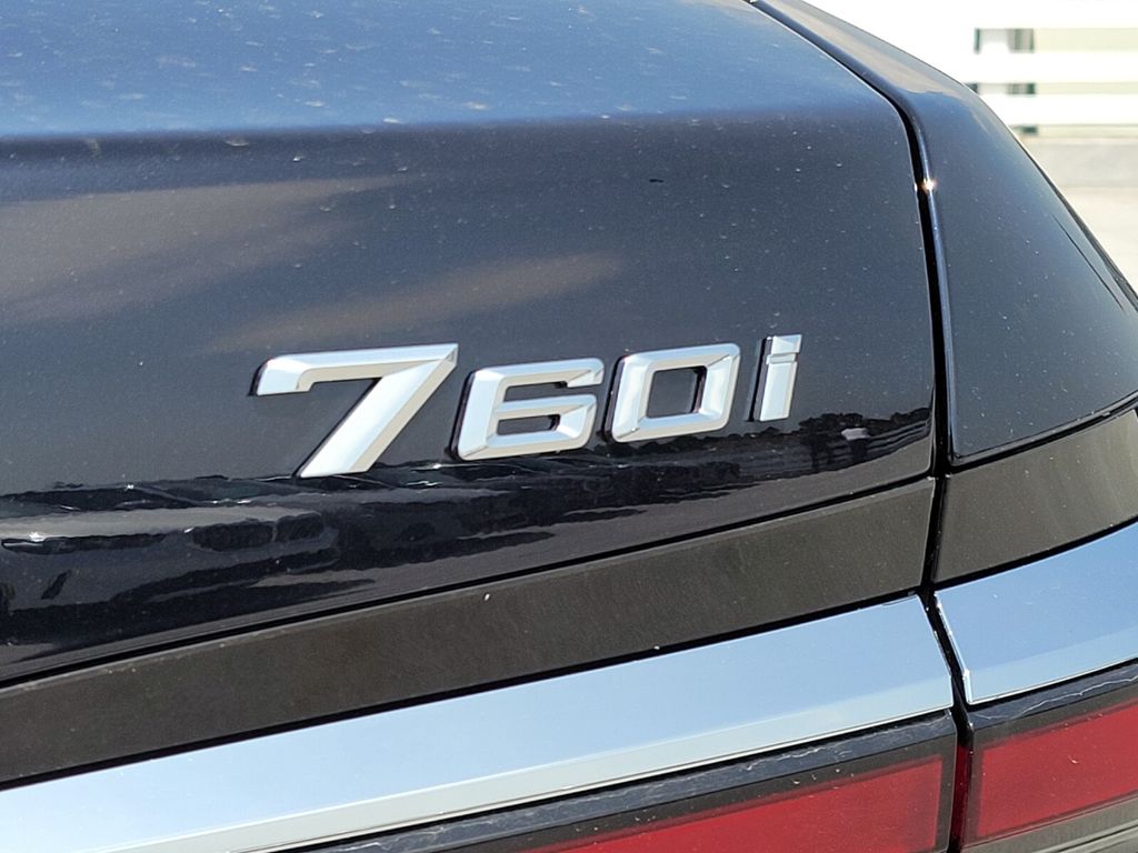 2025 Bmw 760i 760i xDrive photo 11