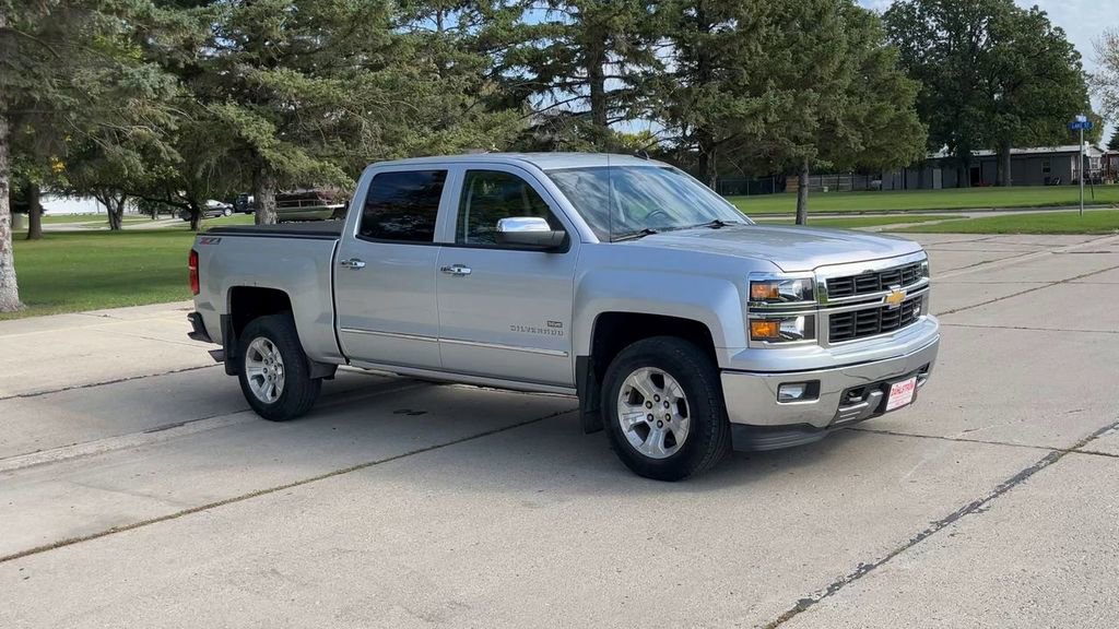 Used 2014 Chevrolet Silverado 1500 LT with VIN 3GCUKREC5EG281198 for sale in Oslo, Minnesota