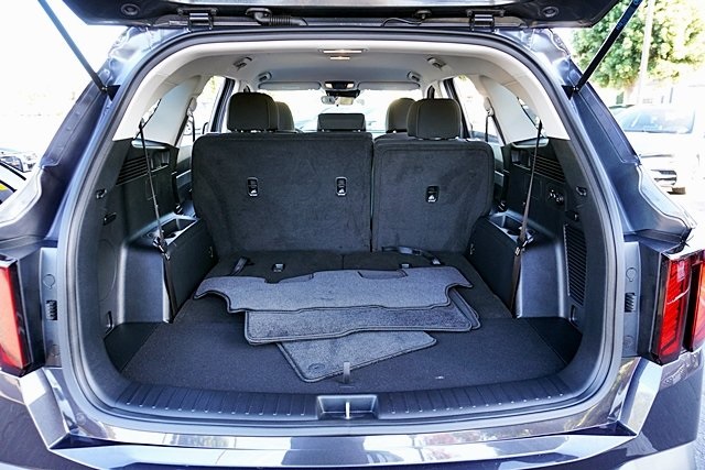 Used 2025 Gray Kia LX image 12