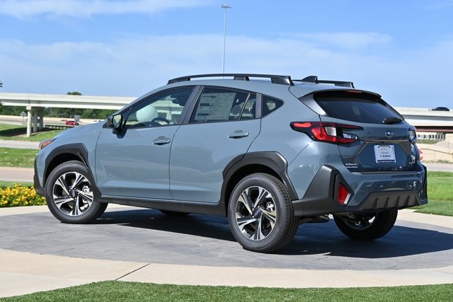2025 Subaru Crosstrek Premium photo 4