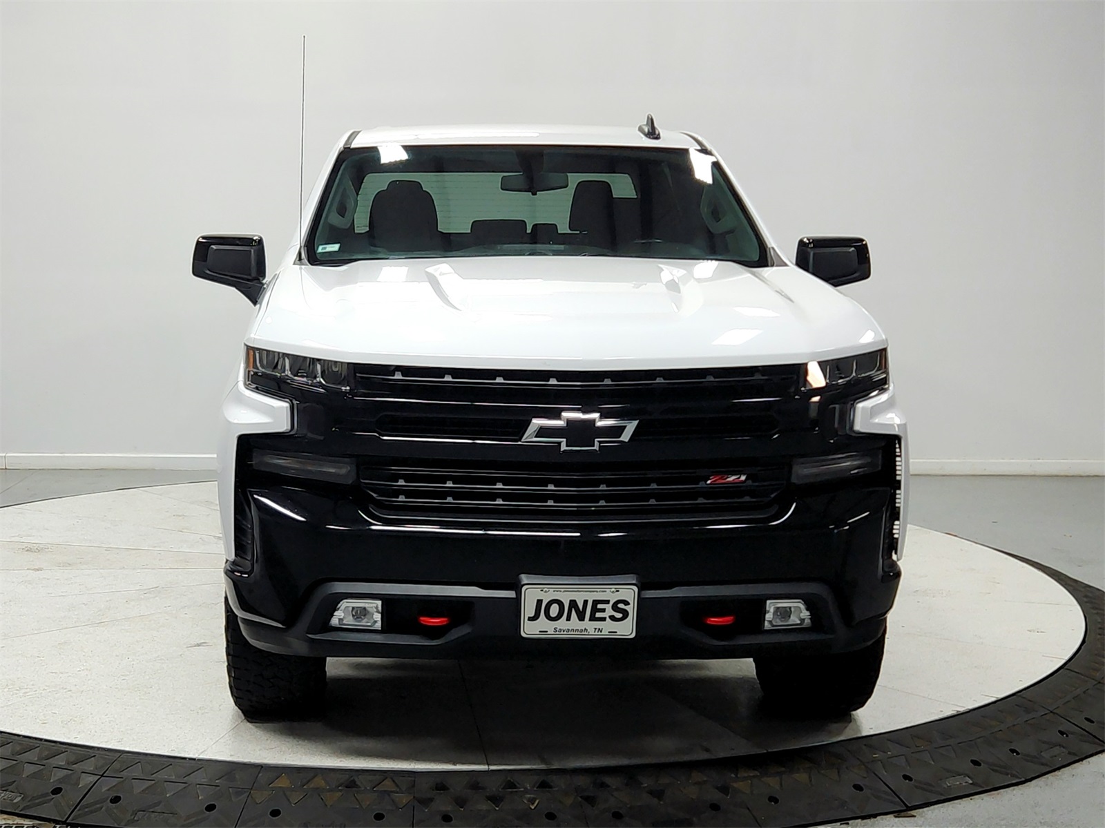 2021 Chevrolet Silverado 1500 LT Trail Boss photo 2
