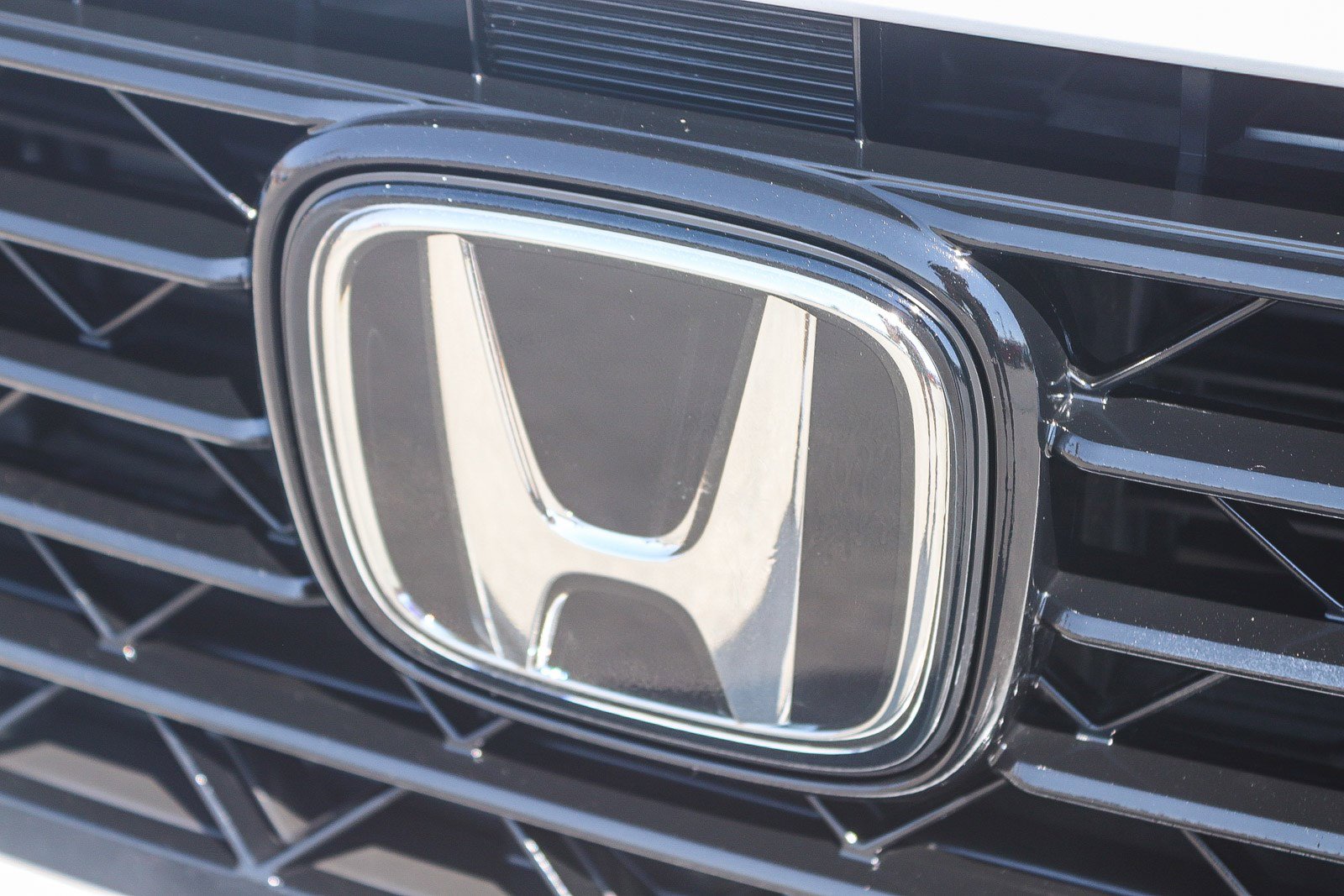 2024 Honda Accord Hybrid EX-L photo 8