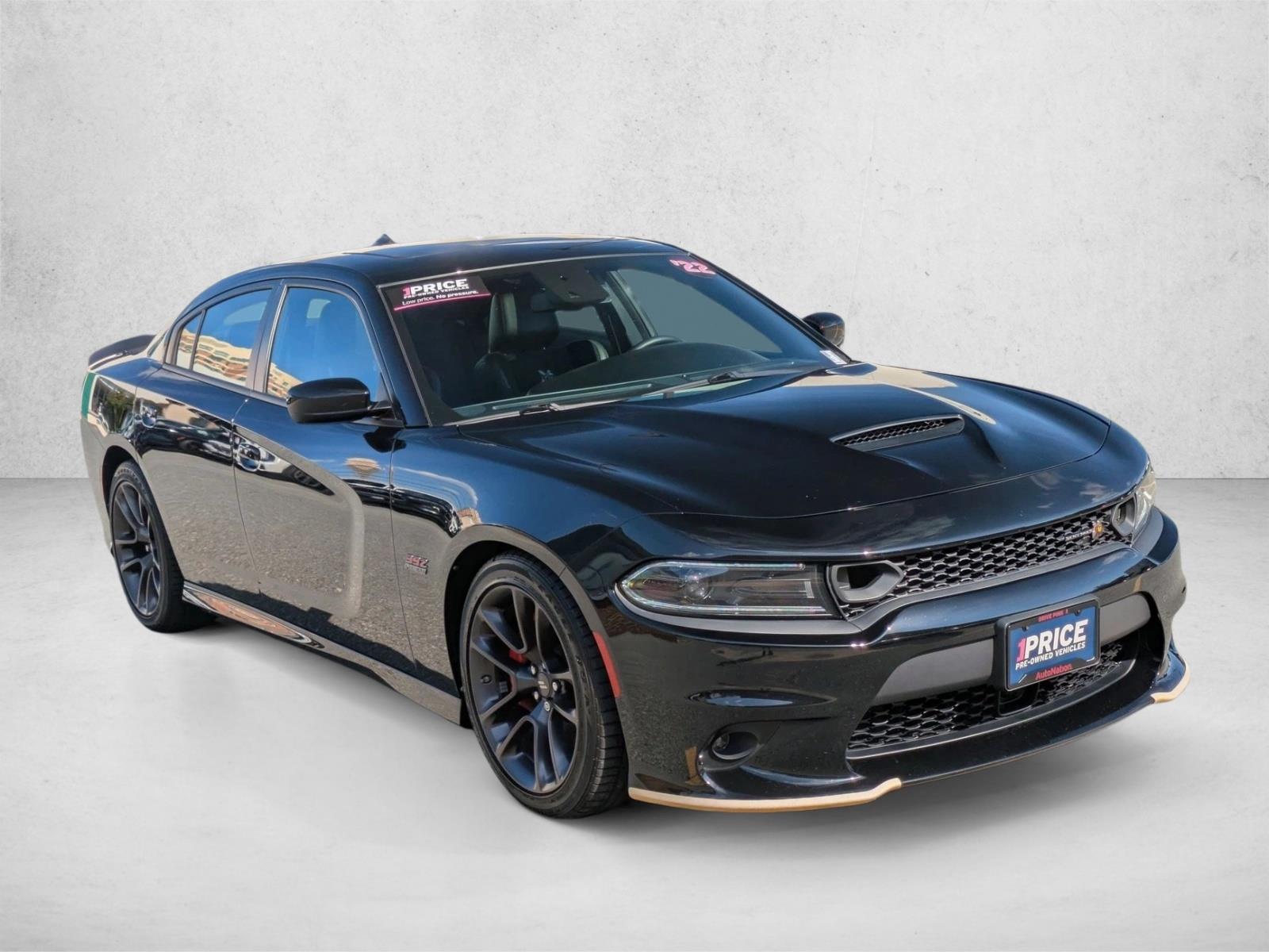2022 Dodge Charger Scat Pack photo 3