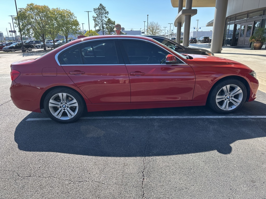 2018 Bmw 330i Sedan photo 2