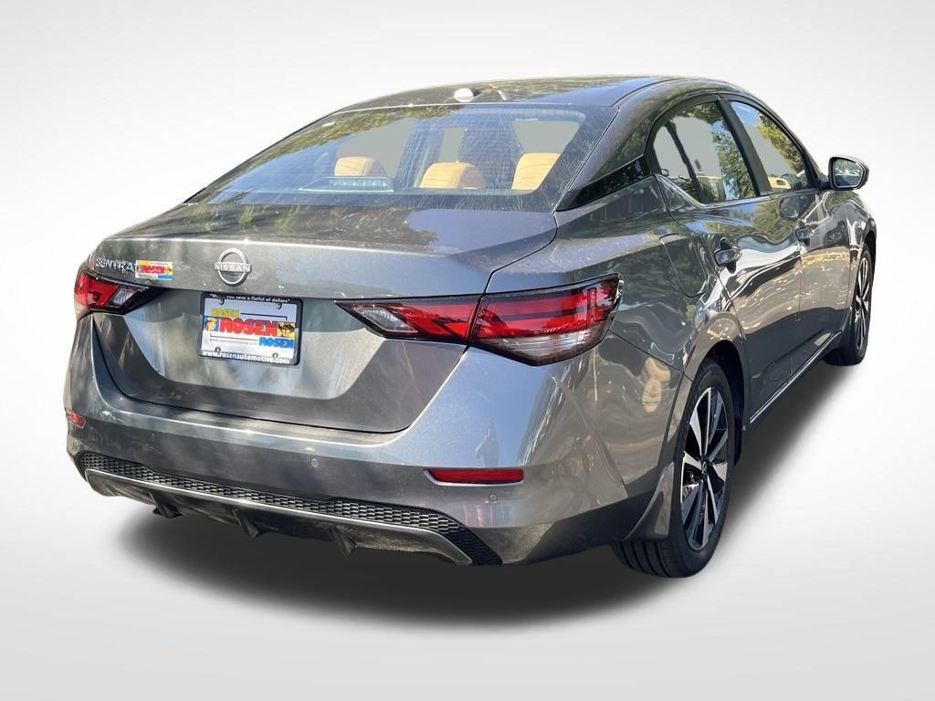 2025 Nissan Sentra SV photo 3