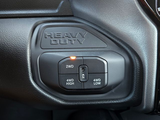 2025 Ram 3500 Big Horn photo 14