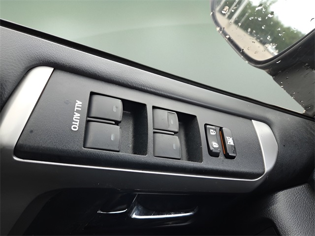 2022 Toyota 4Runner SR5 Trail photo 19