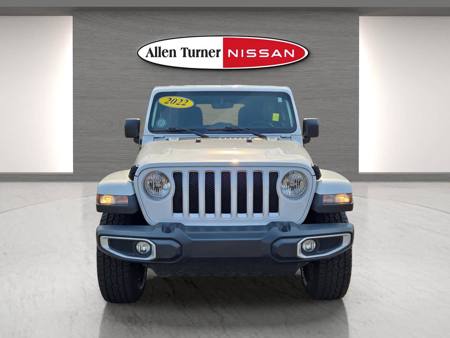 2022 Jeep Wrangler Unlimited Sahara photo 4