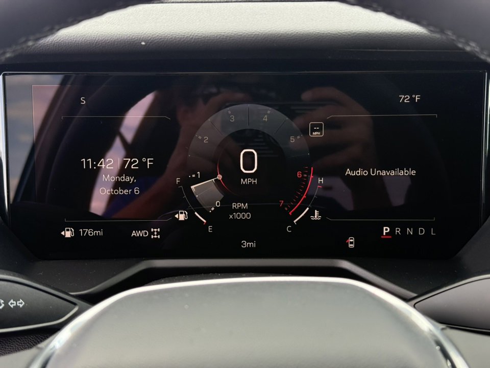 2026 GMC ACADIA - Image 21