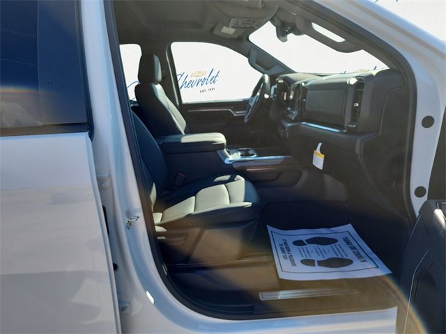 2026 Chevrolet Silverado 3500HD LT photo 12