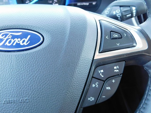 2024 Ford Edge SEL photo 24