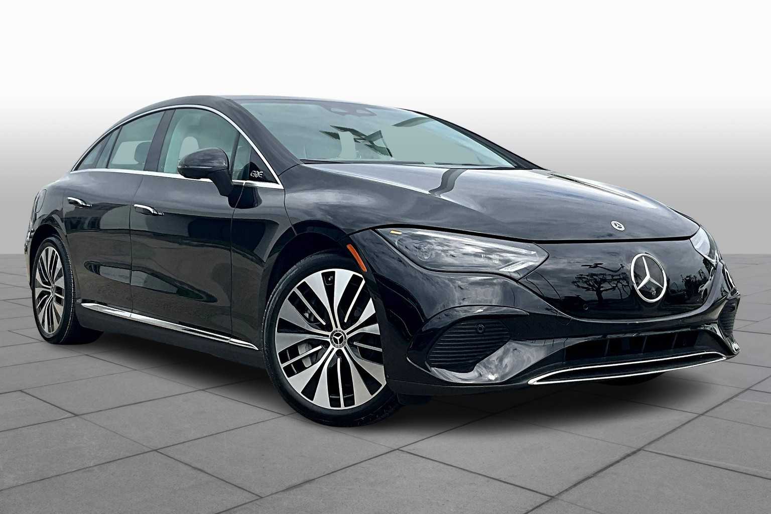 2023 Mercedes Benz EQE Sedan 350 photo 2