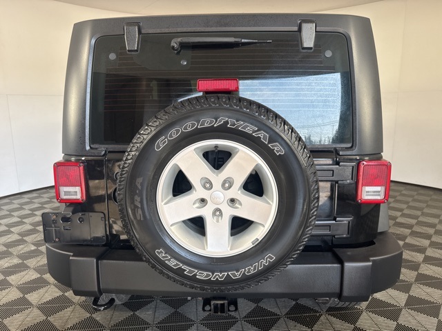2015 Jeep Wrangler Sport photo 17