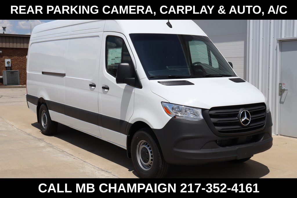 2025 Mercedes-Benz Sprinter Cargo Van Base's photo