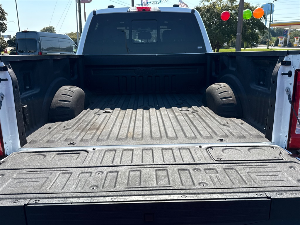 2024 Ford F-250 Lariat photo 18