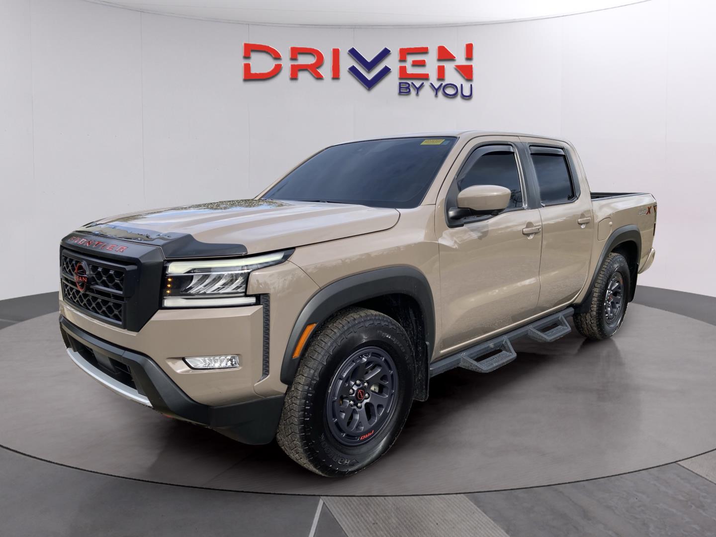 2023 Nissan Frontier PRO-X photo 2