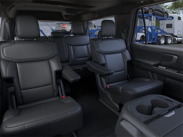 2025 Ford Expedition MAX Platinum photo 9
