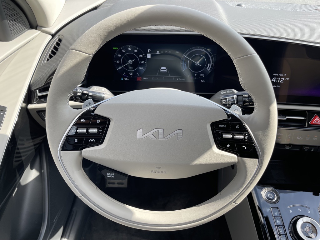 2023 Kia Niro EV Wave photo 3