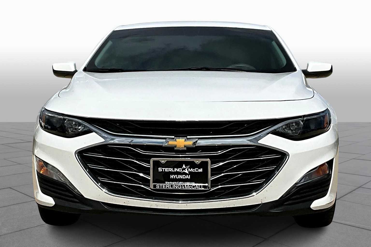 2022 Chevrolet Malibu 1LT photo 3