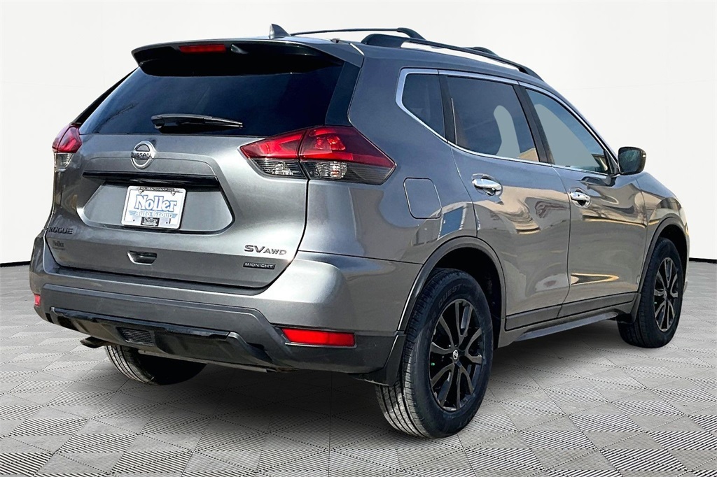 Used 2018 Nissan Rogue SV with VIN 5N1AT2MV9JC749873 for sale in Kansas City